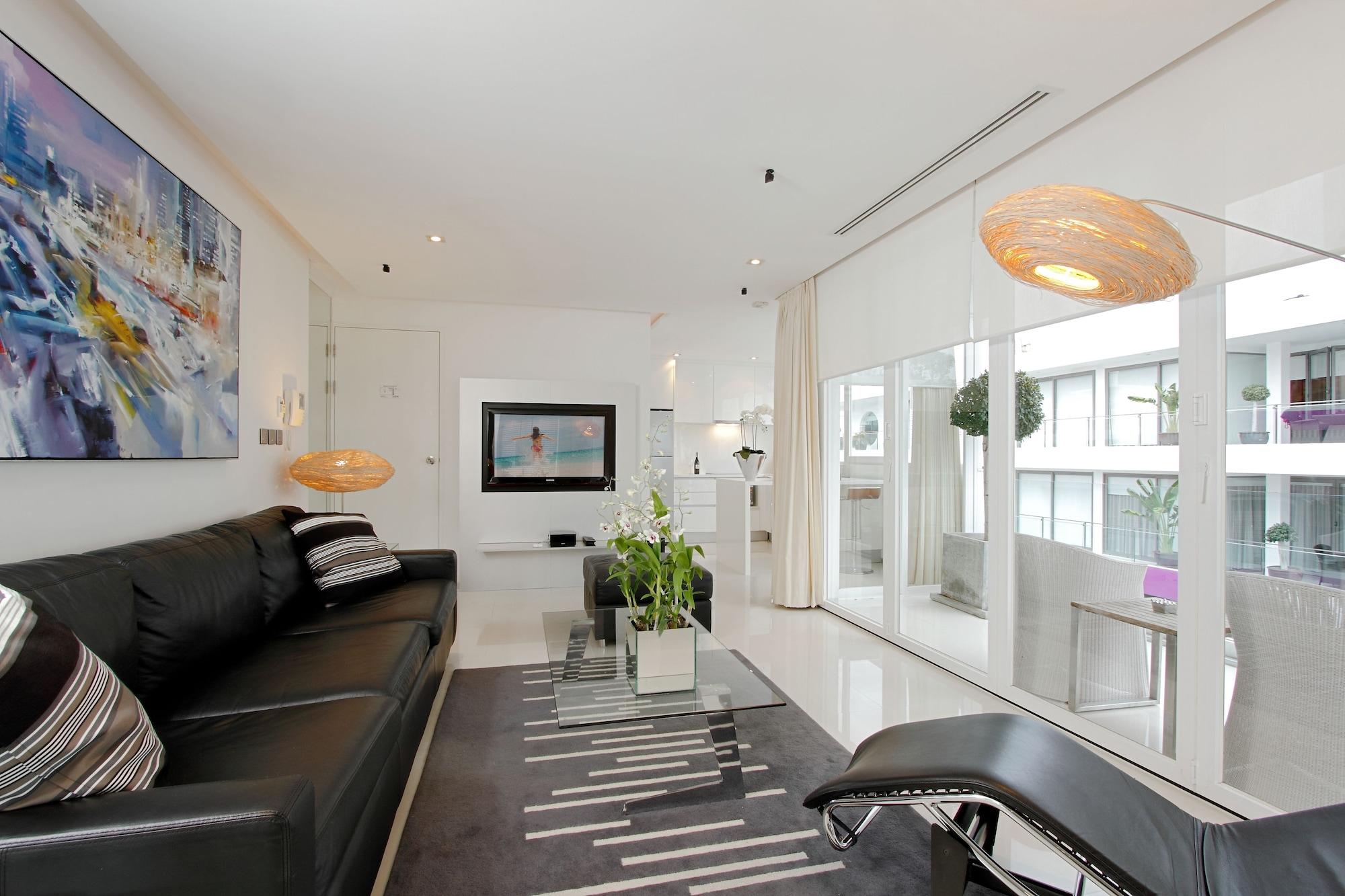 Byd Lofts - Boutique & Serviced - Beach, Phuket Hotell 4*